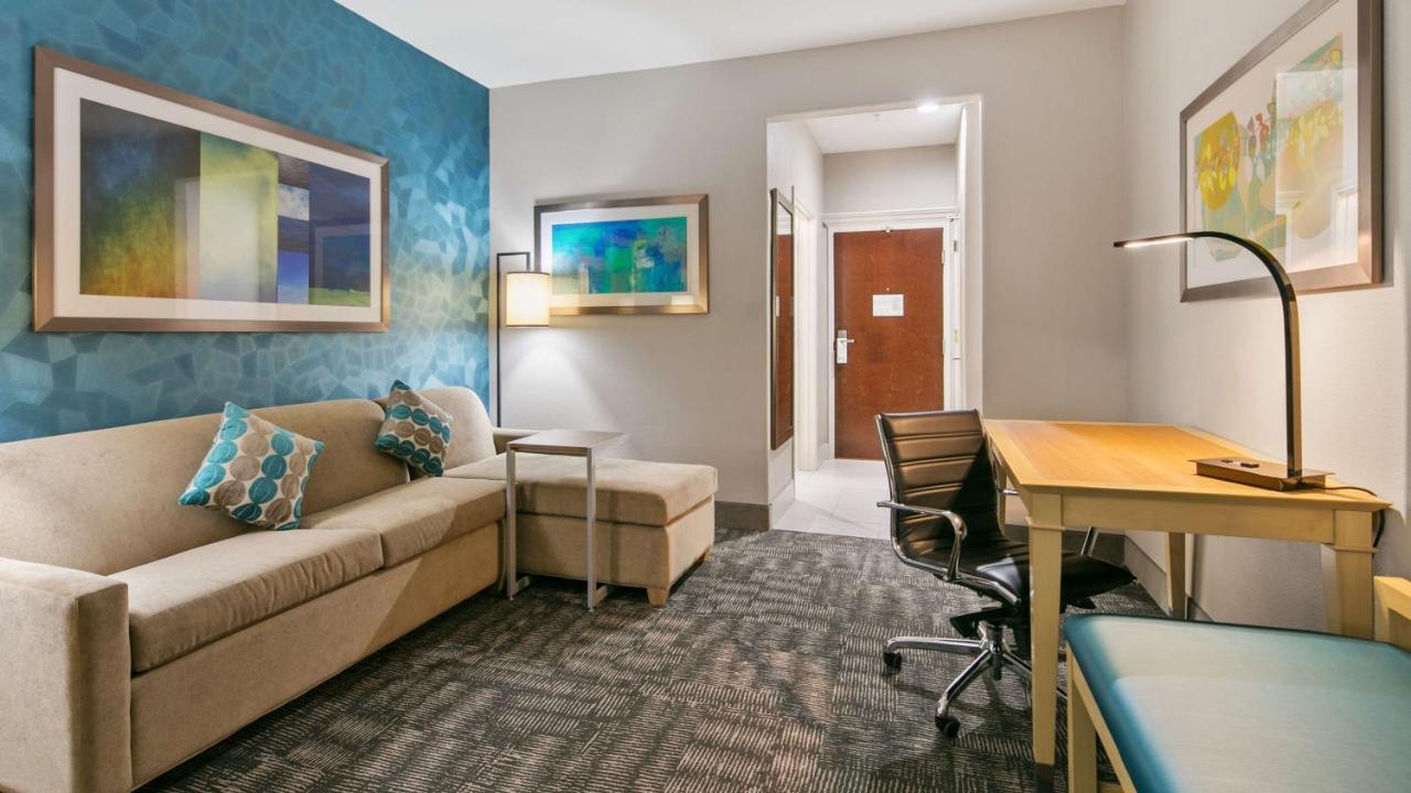 King Room with Roll-In Shower - Disability Access at Best Western Plus Houston Atascocita Inn & Suites