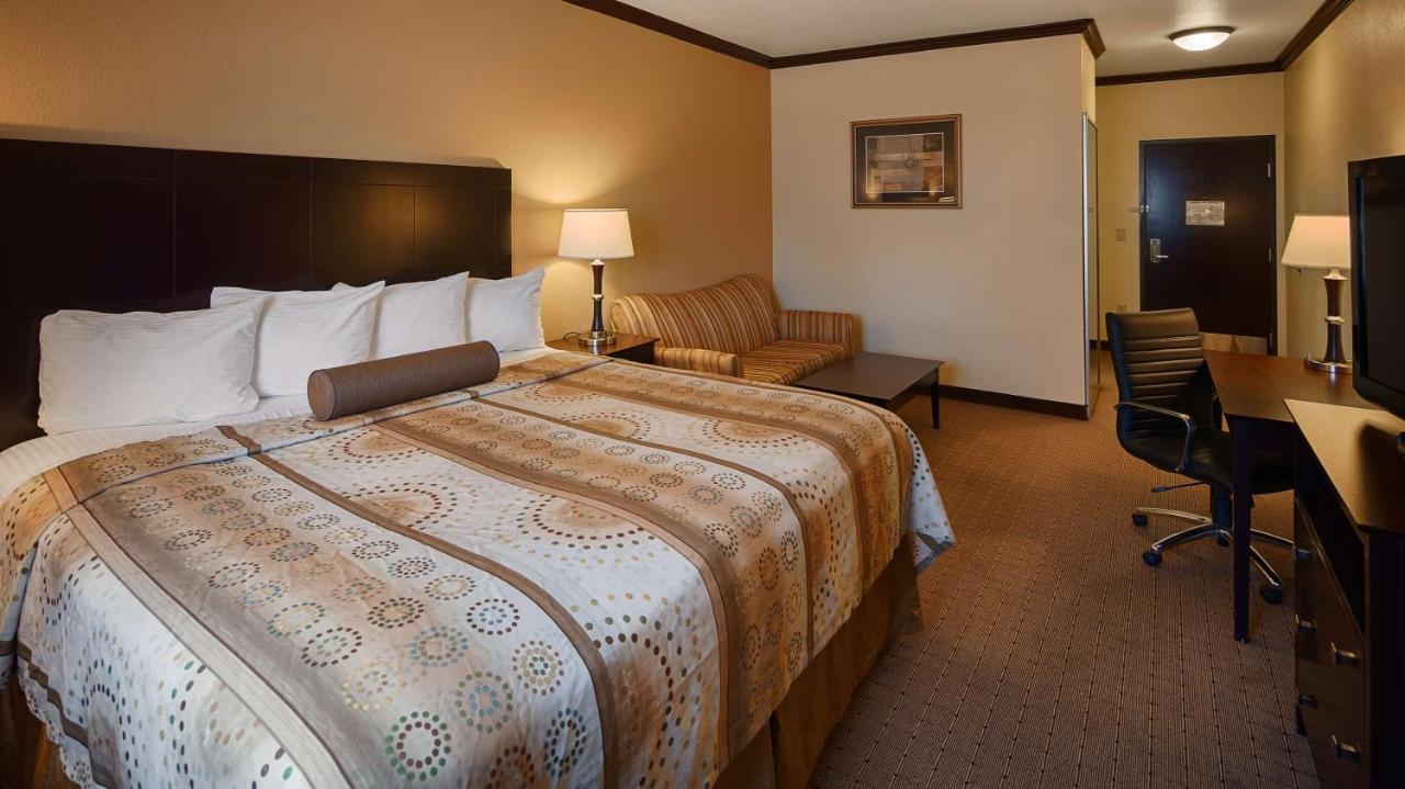  | Best Western Plus Royal Mountain Inn & Suites
