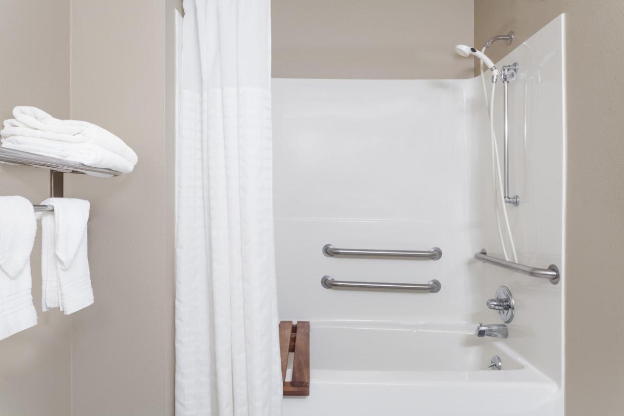 Queen Room - Disability Access - Non-Smoking at Super 8 by Wyndham Adrian
