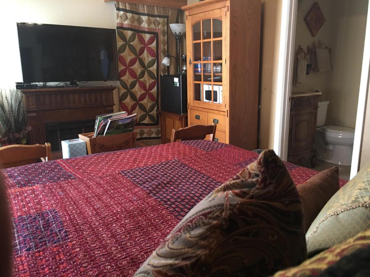 Autumn Harvest at All Seasons Inn at All Seasons Inn