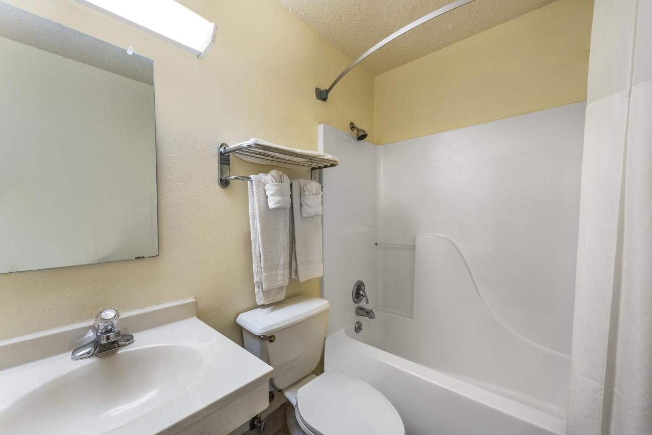 Double Room with Two Double Beds - Non-Smoking at Super 8 by Wyndham Denton