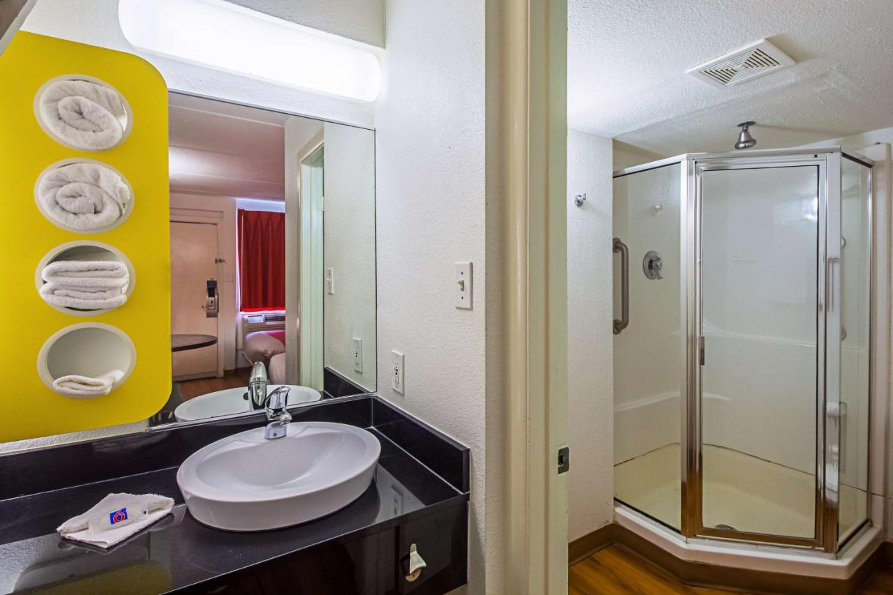 Quadruple Room - Non-Smoking at Ocean Inn South Padre Island