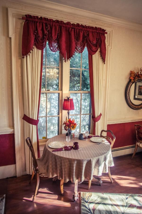  | Silver Heart Inn & Cottages