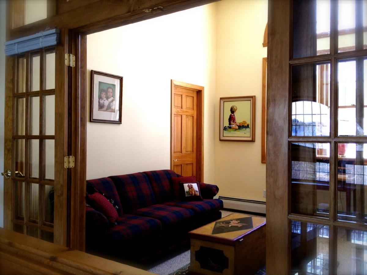 | Cold Moon Farm B&B