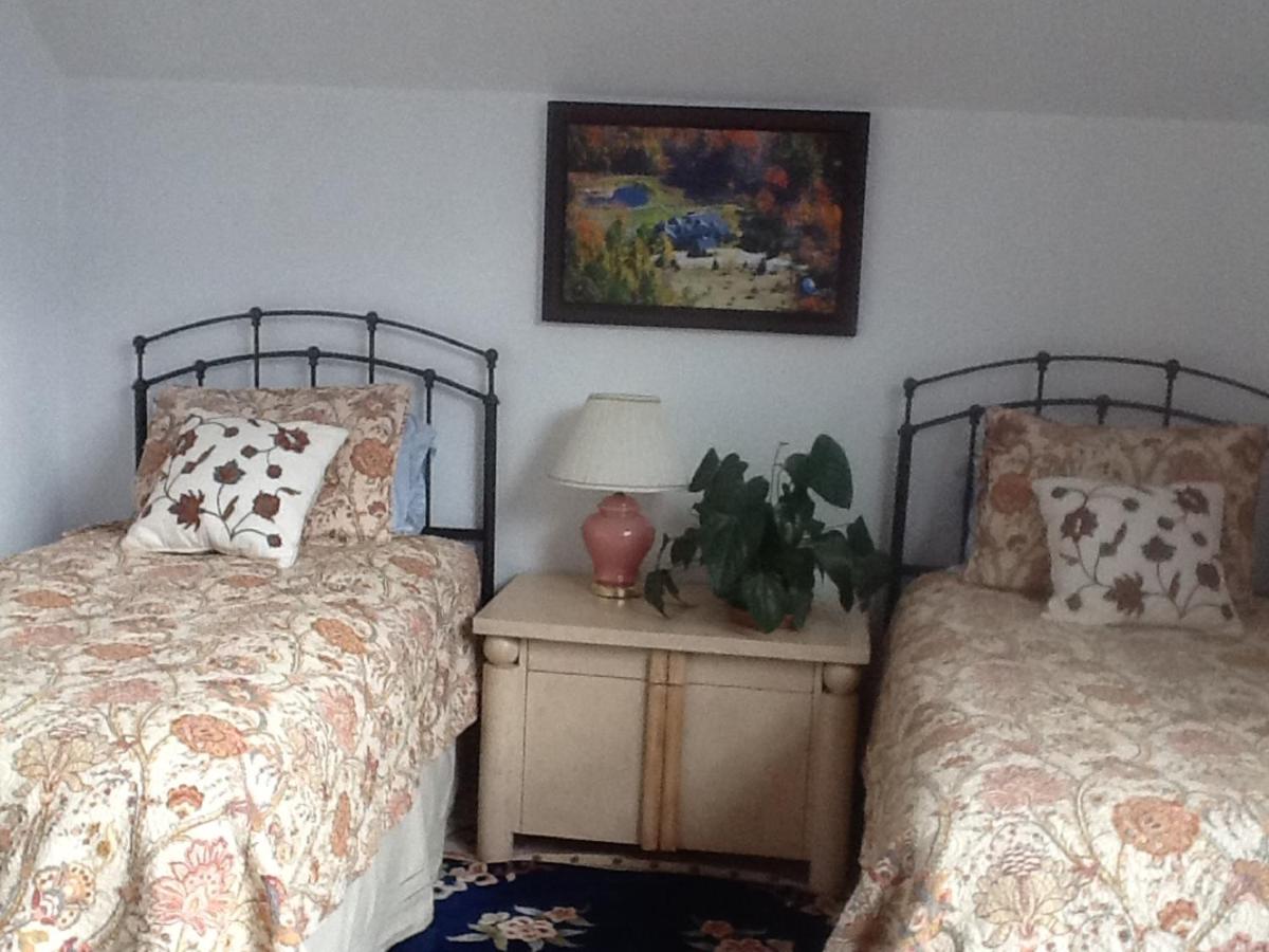 | Cold Moon Farm B&B
