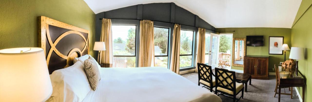 | Bodega Bay Inn