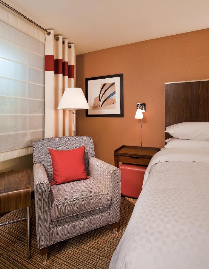  | Four Points by Sheraton Newburgh Stewart Airport