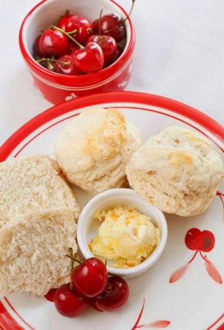 | Kendall Tavern Inn Bed and Breakfast