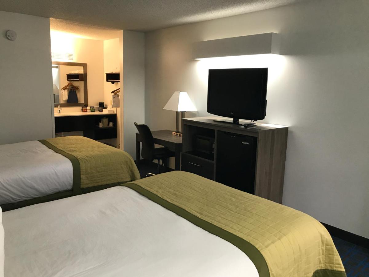 Deluxe Double Room with Two Double Beds - Non-Smoking at Baymont by Wyndham Anderson Clemson