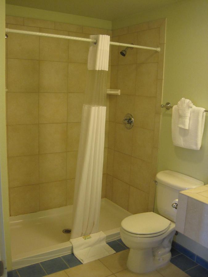 | Anacortes Ship Harbor Inn