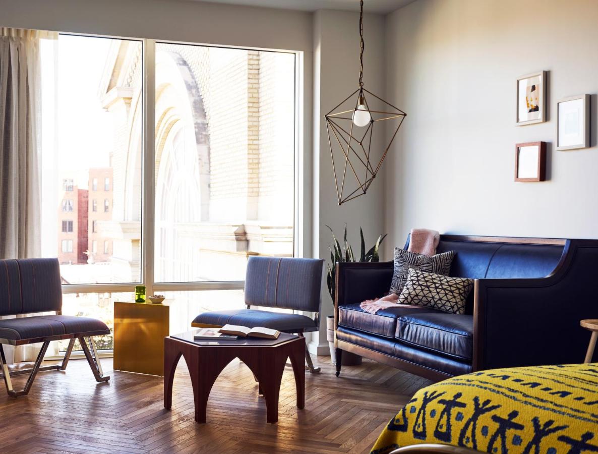 Landmark Studio Suite at The LINE Hotel DC