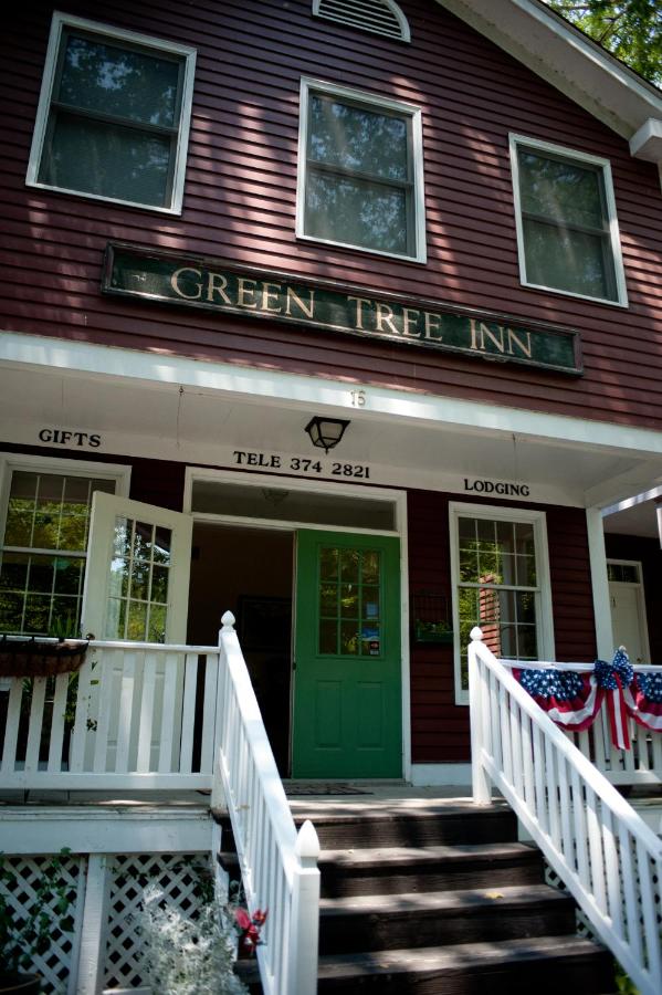 | Green Tree Inn