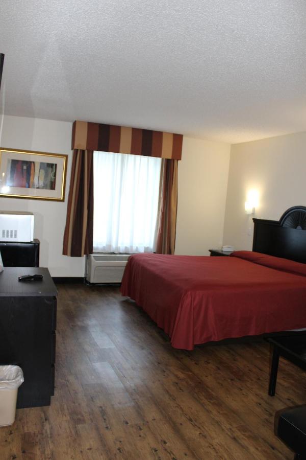 Standard Single Room at Noble Suites