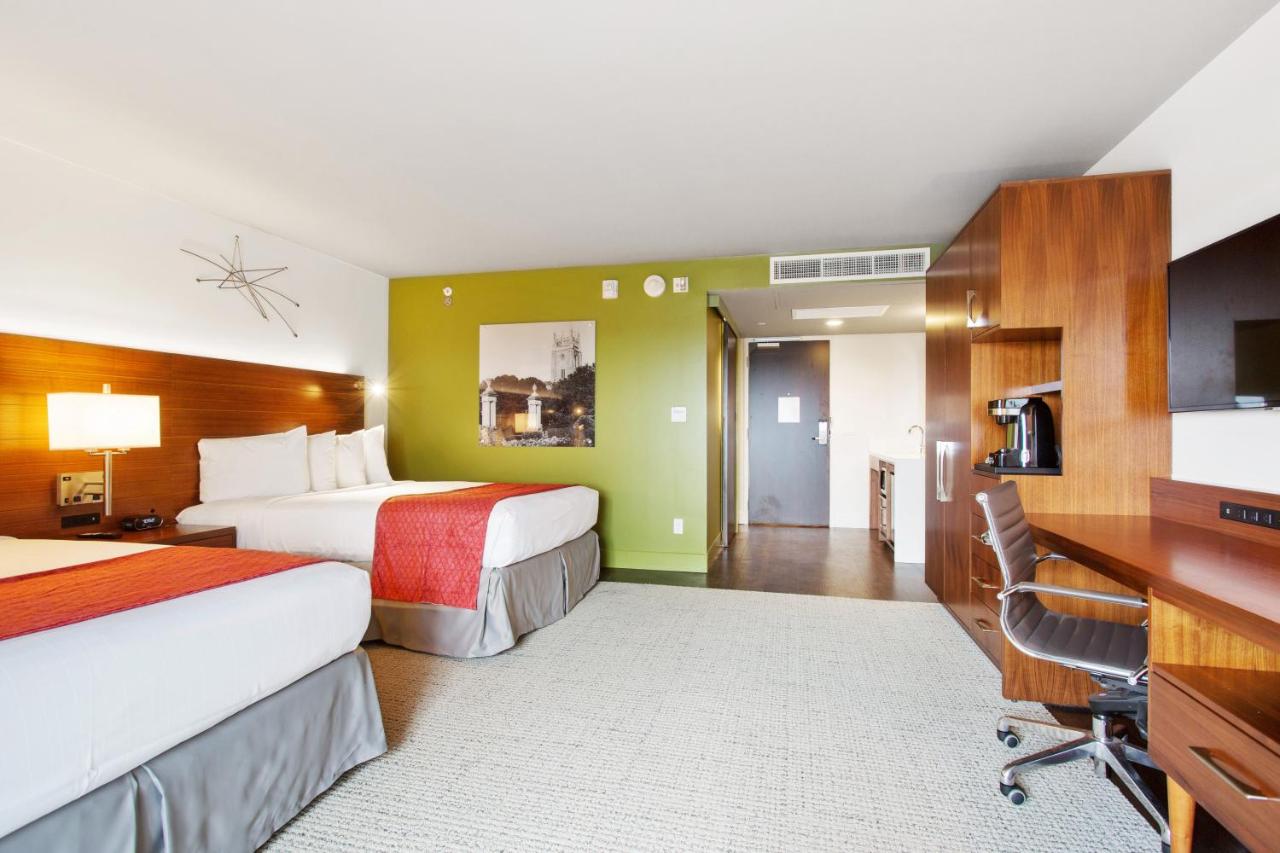 Double Room with Balcony at Alder Hotel Uptown New Orleans