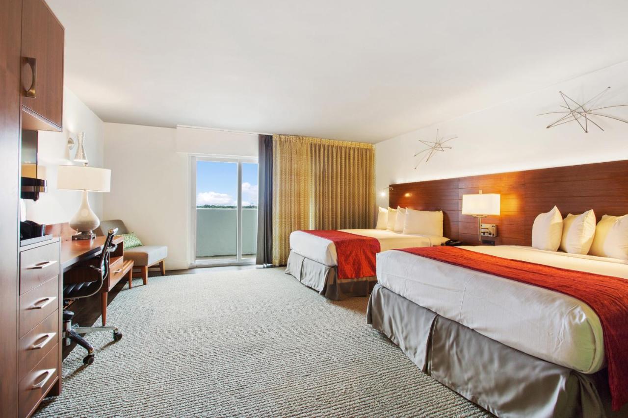 Double Room with Balcony at Alder Hotel Uptown New Orleans