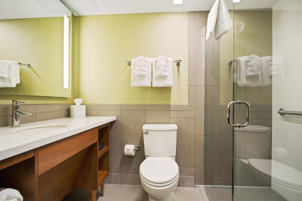 Double Room with Balcony at Alder Hotel Uptown New Orleans