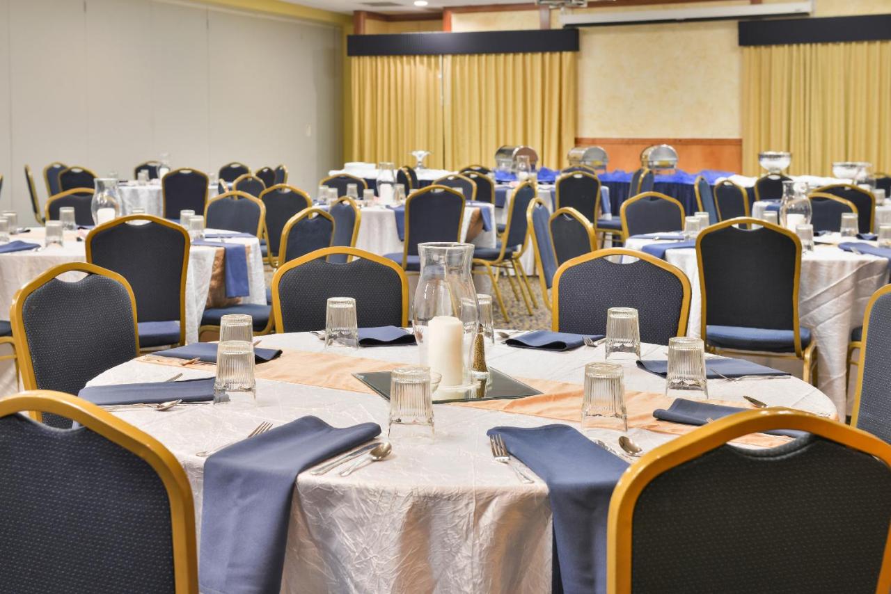 | Billings Hotel & Convention Center
