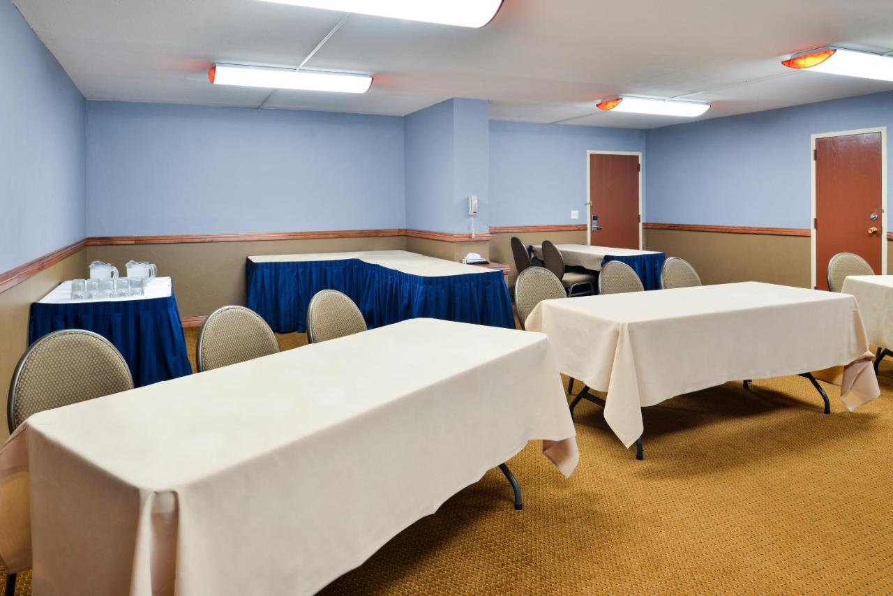 | Billings Hotel & Convention Center