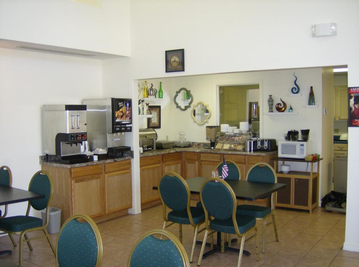 | Ozark Valley Inn