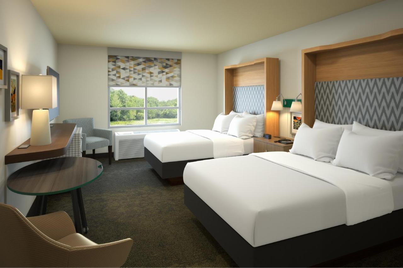 Room Selected at Check-In at Holiday Inn & Suites Decatur-Forsyth by IHG