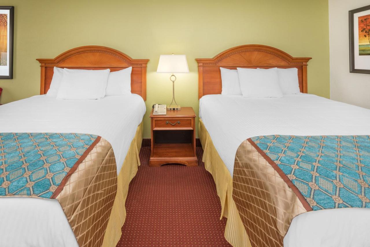 Deluxe One-Bedroom Suite- Non Smoking at Baymont by Wyndham Orangeburg North