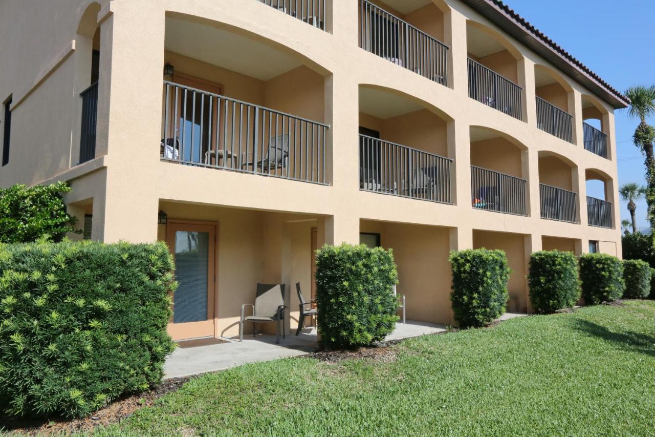 | La Fiesta Ocean Inn & Suites