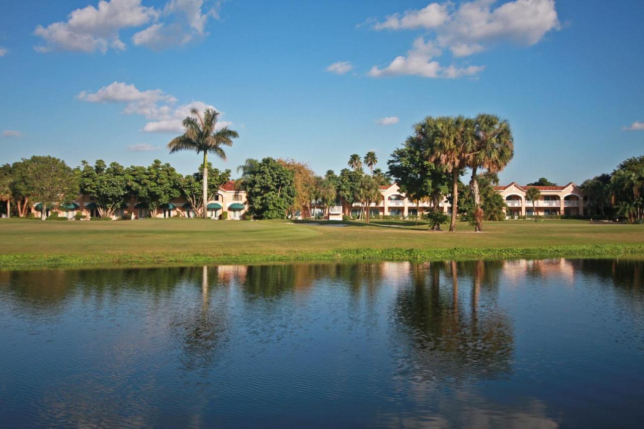  | Grand Palms Spa & Golf Resort