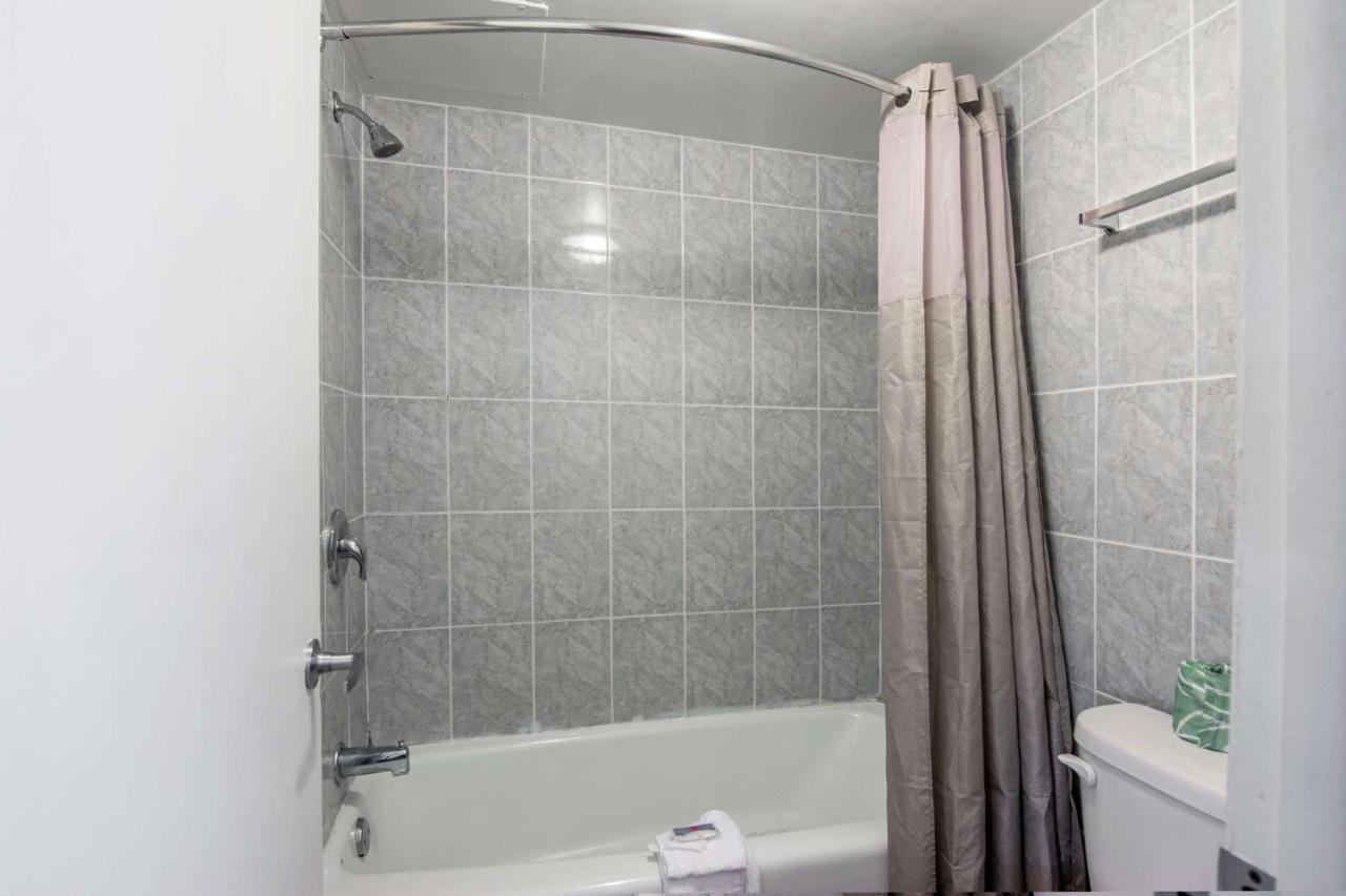 | Motel 6-Glassboro, NJ - Rowan University
