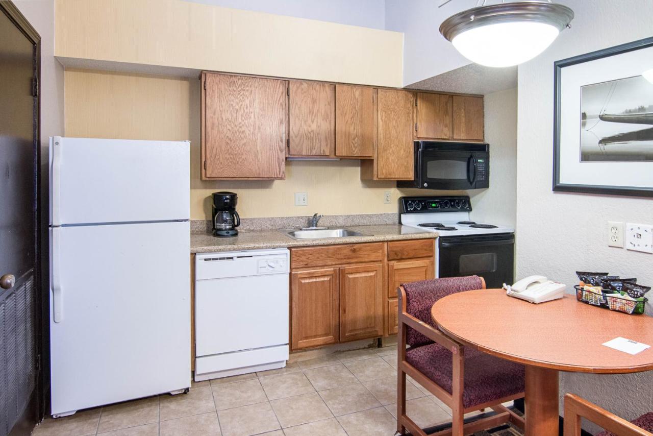 | Extended Studio Suites Hotel- Bossier City