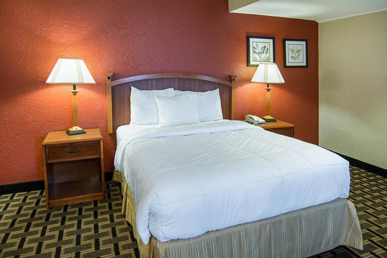 | Extended Studio Suites Hotel- Bossier City