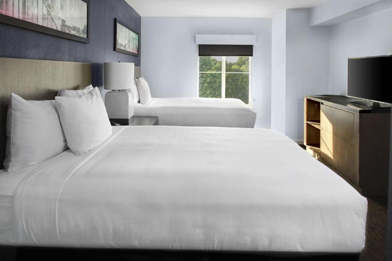 Queen Studio with Two Queen Beds at HYATT house Sterling/Dulles Airport-North