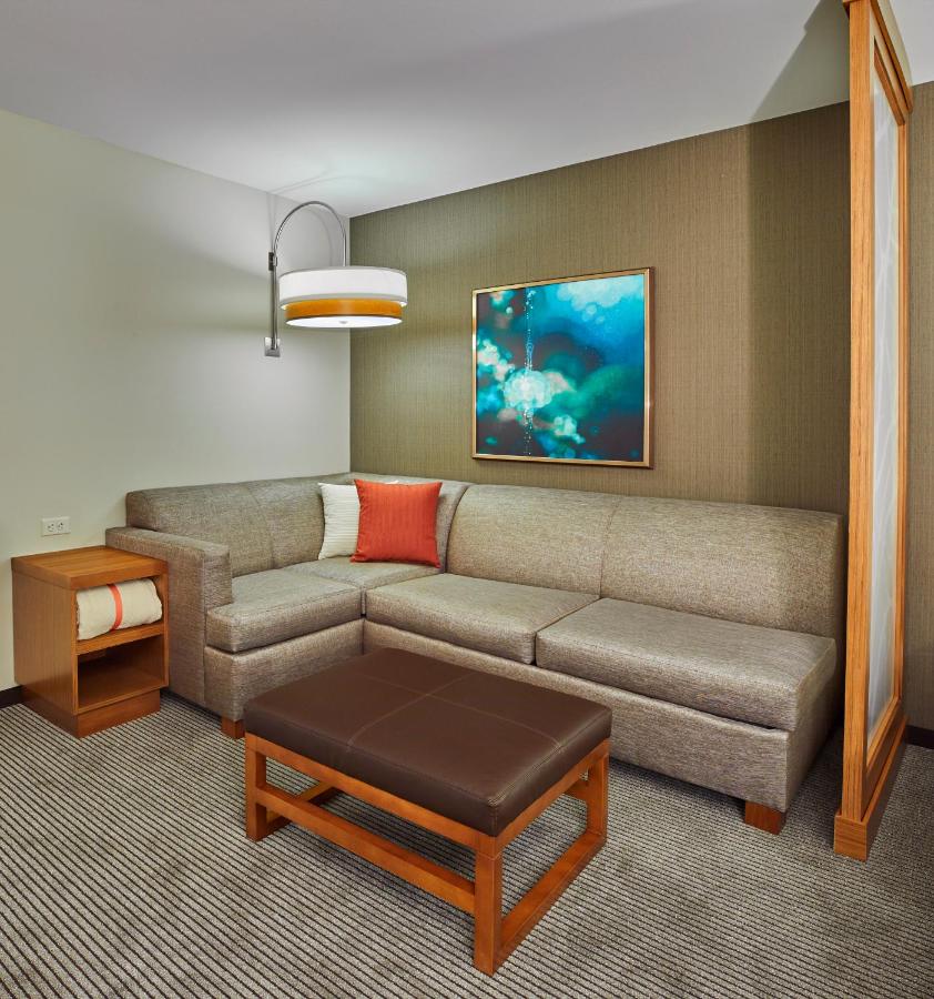 Queen Room with Two Queen Beds - Disability Access at Hyatt Place Eugene / Oakway Center