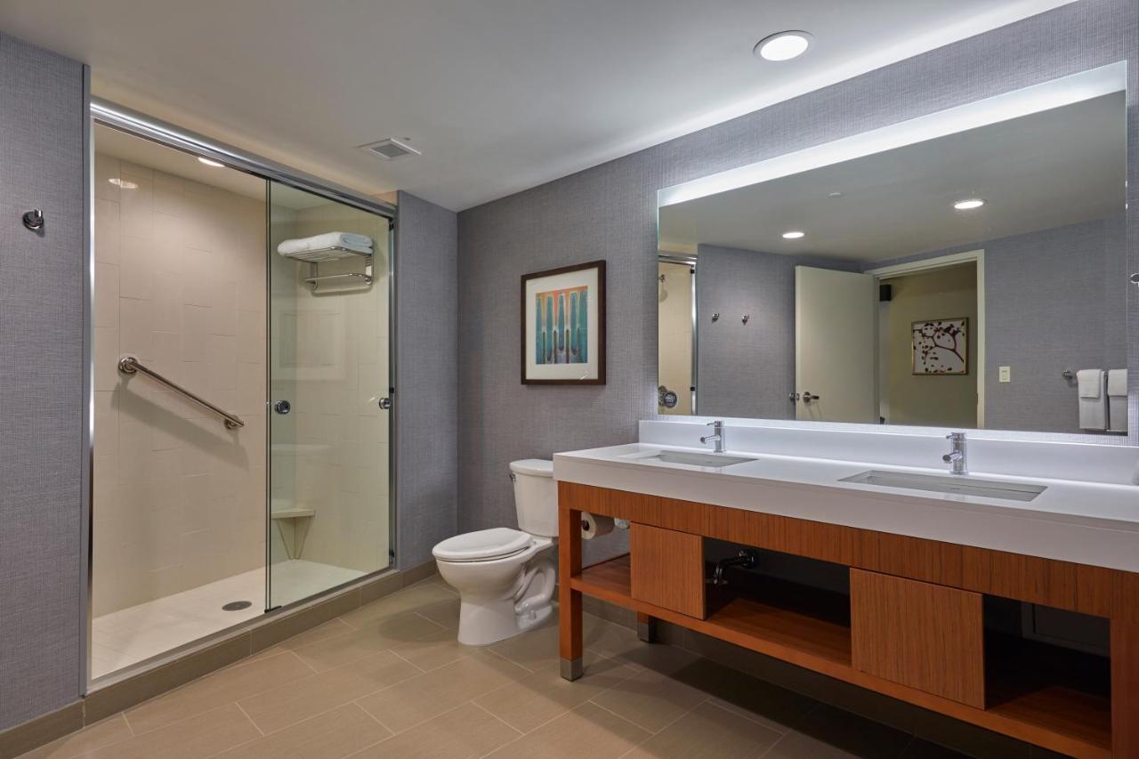 One Bedroom Suite at Hyatt Place Eugene / Oakway Center