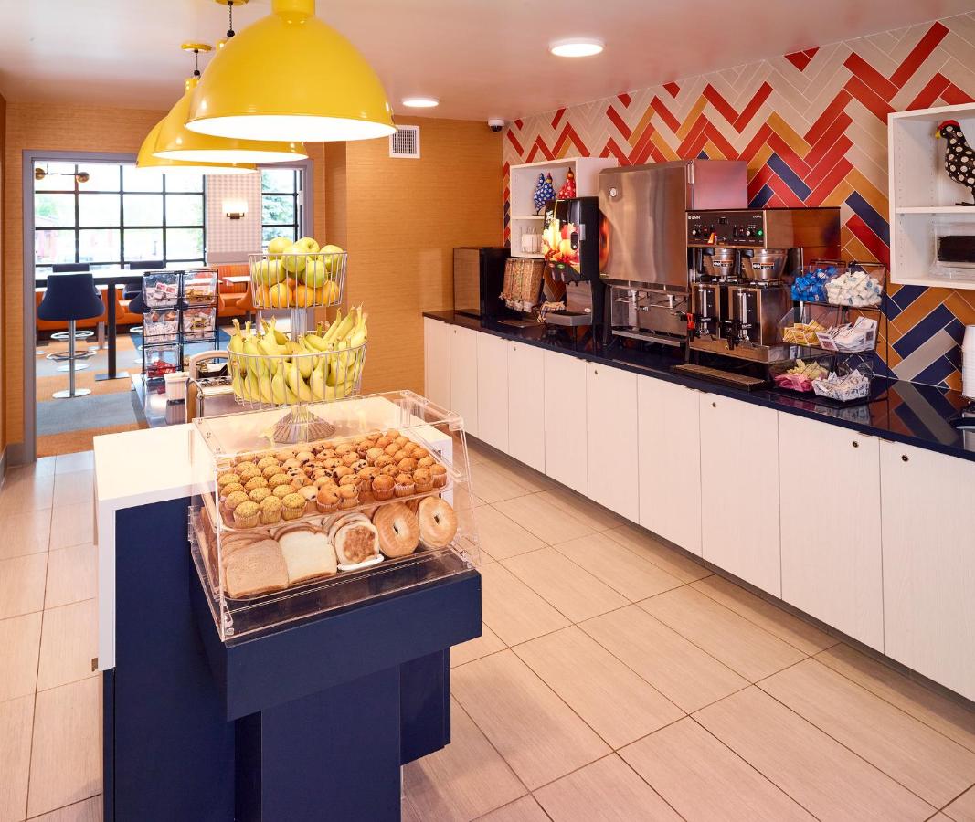 | LivINN Hotel Minneapolis South / Burnsville