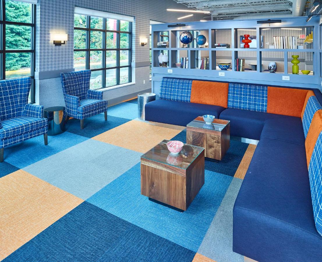 | LivINN Hotel Minneapolis South / Burnsville
