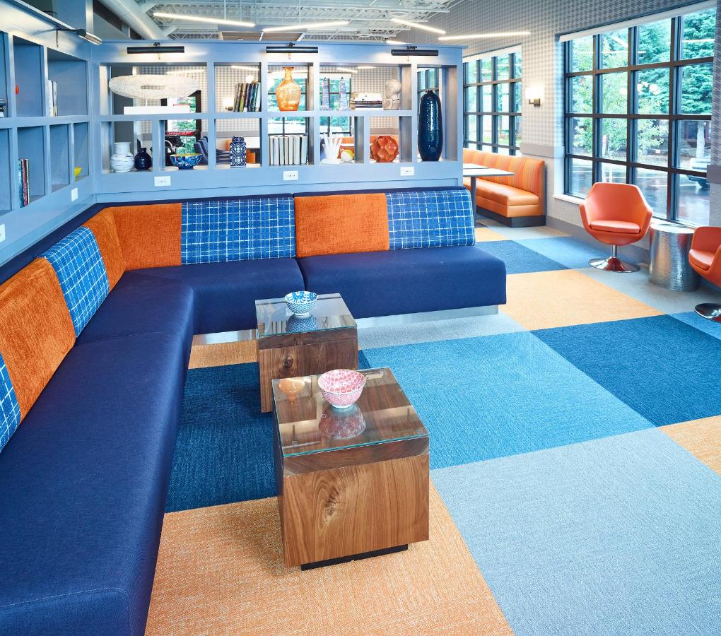 | LivINN Hotel Minneapolis South / Burnsville