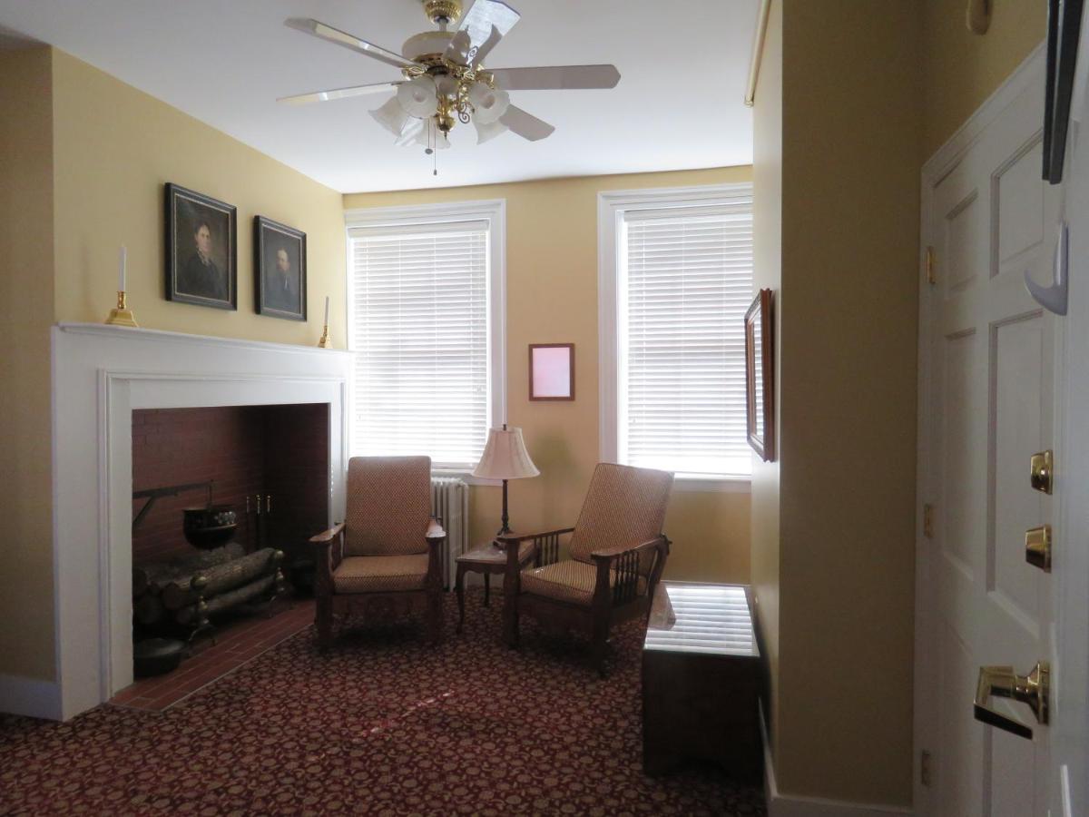 | The Swope Manor Bed & Breakfast