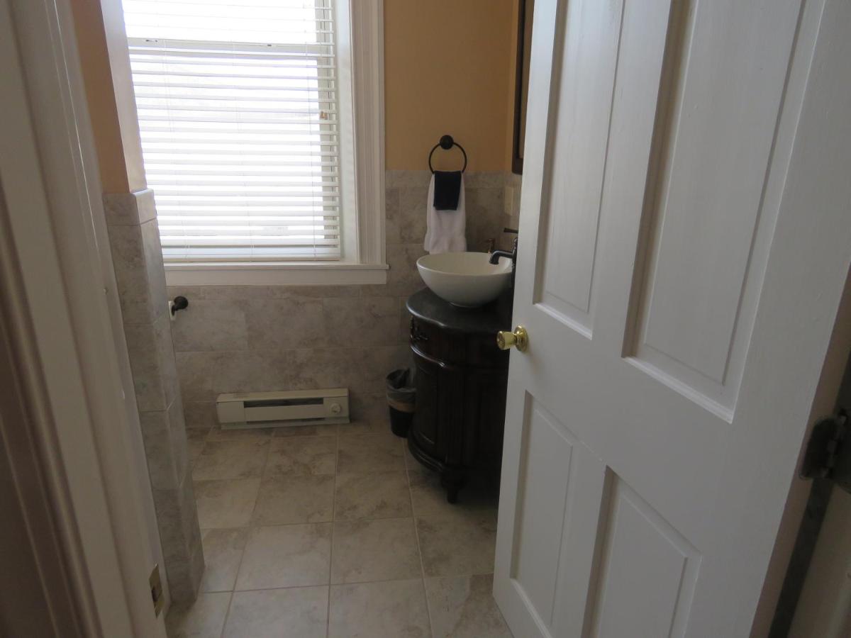 | The Swope Manor Bed & Breakfast