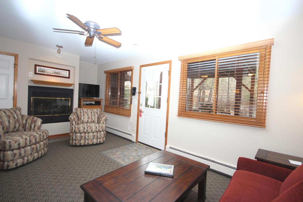  | Streamside on Fall River