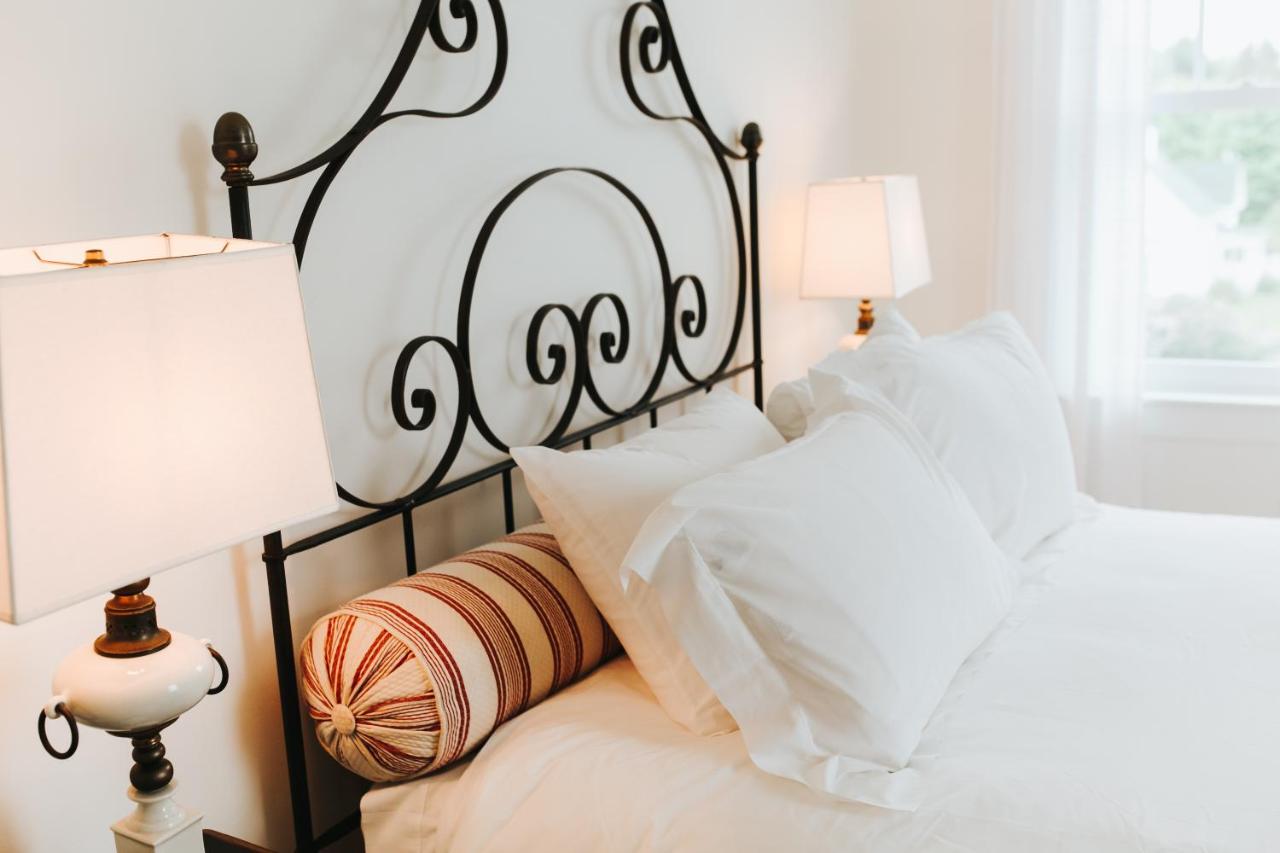 | Chebeague Island Inn