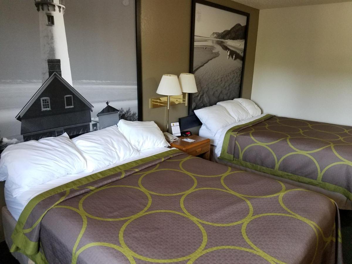 Queen Room with Two Queen Beds - Non-Smoking at Super 8 by Wyndham Houghton Lake
