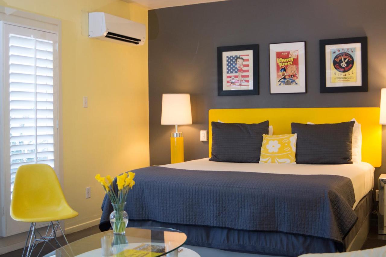  | Palm Springs Rendezvous