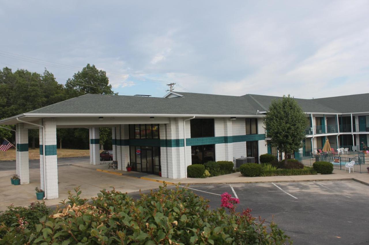 | Ozark Valley Inn