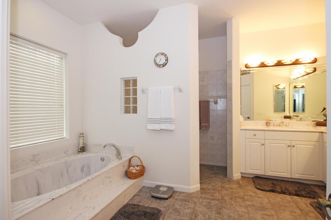 | Waterfront Villa SW Cape ID4012