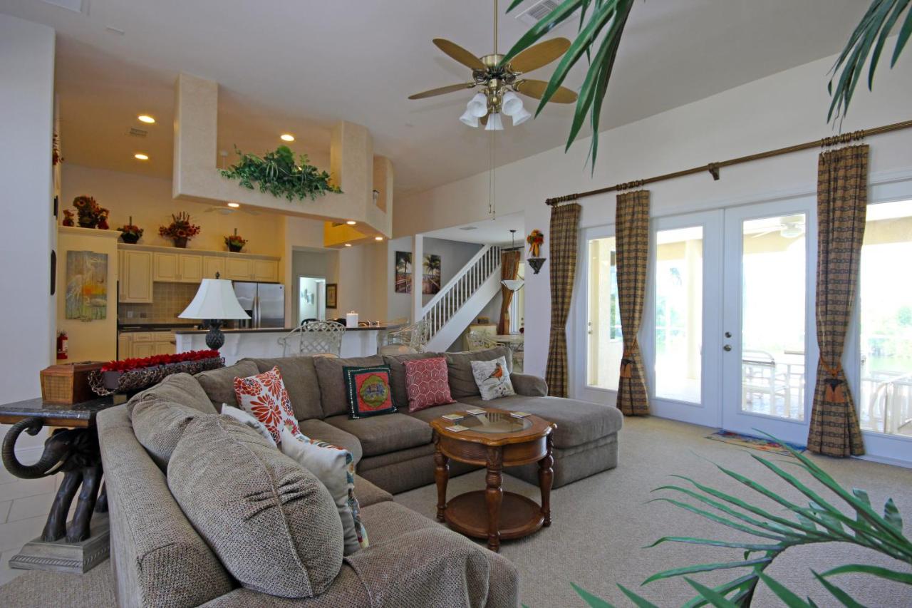 | Waterfront Villa SW Cape ID4012
