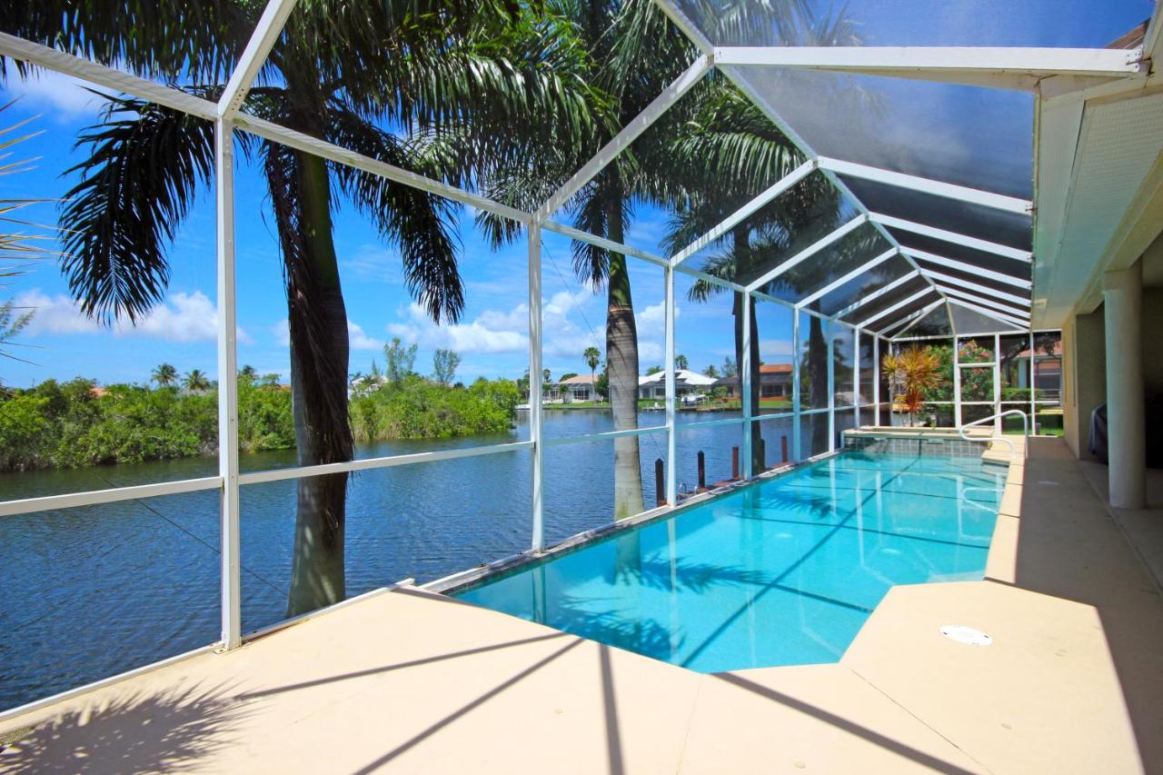 | Waterfront Villa SW Cape ID4012