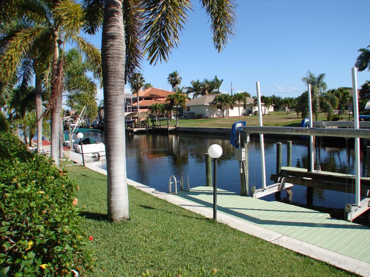 | Waterfront Villa Key Largo SW Cape ID1512