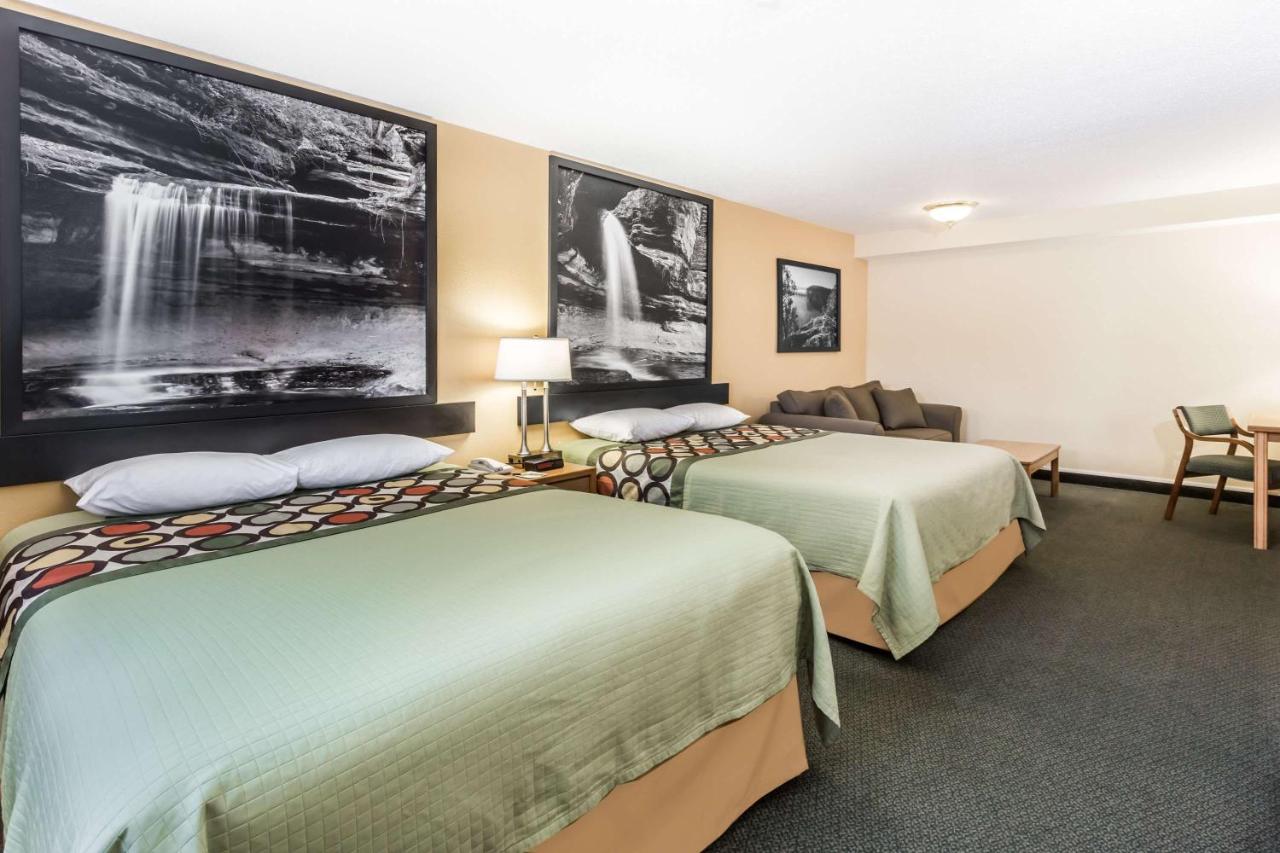 Studio Suite with Two Queen Beds - Non-Smoking at Super 8 by Wyndham Ottawa Starved Rock