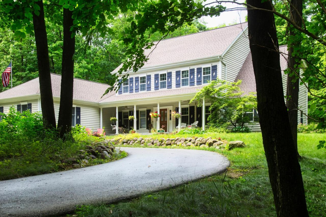 | Hidden Serenity Bed and Breakfast