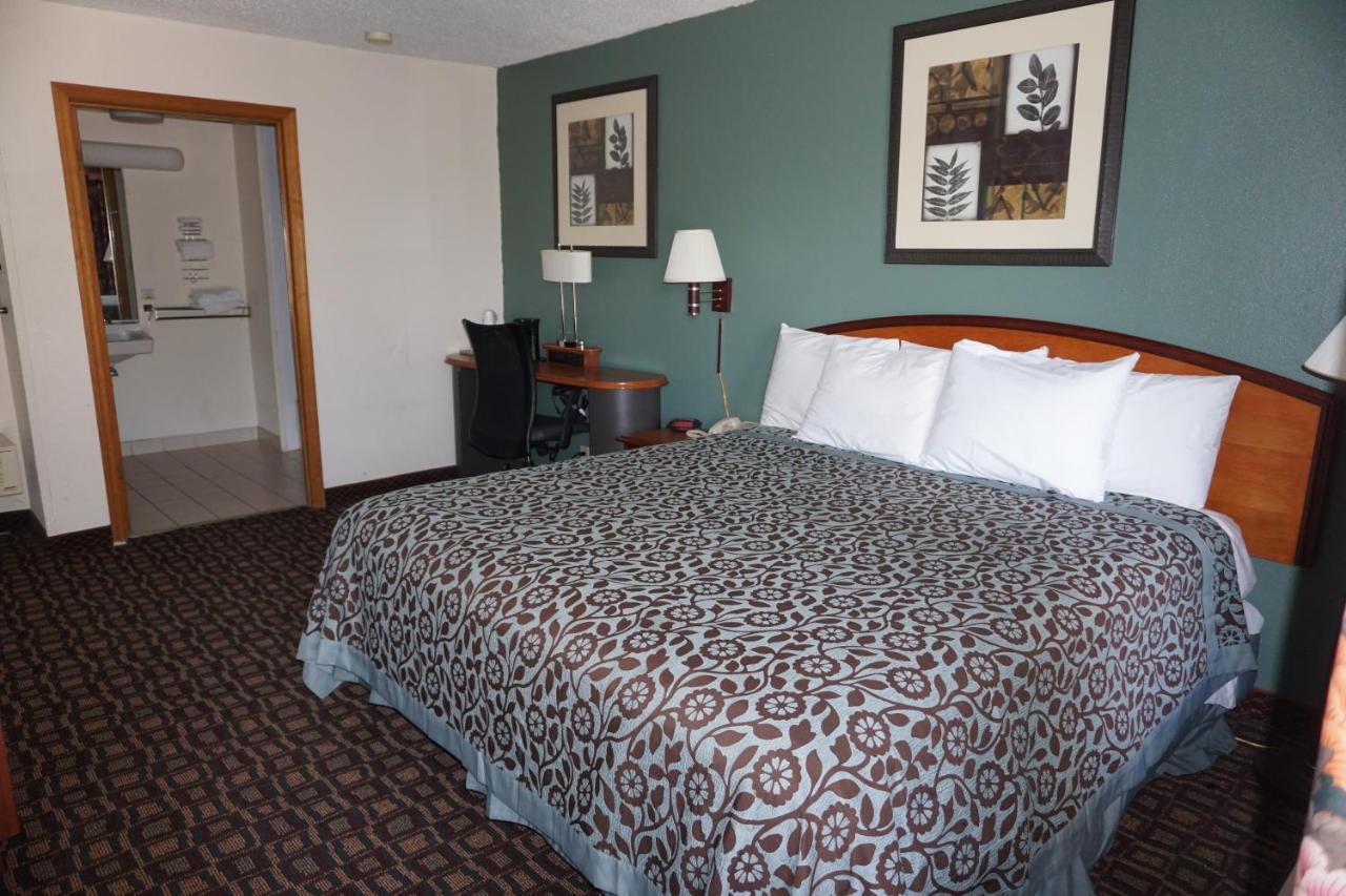 King Room - Disability Access/Smoking at Days Inn by Wyndham Augusta Wheeler Road